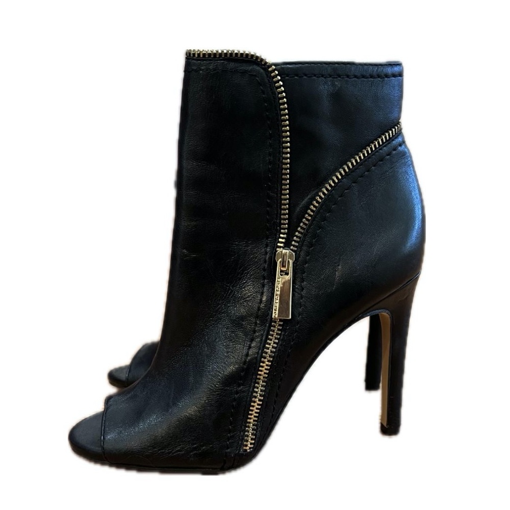 🖤Vince Camuto Peeptoe Klayton Booties in Black - Size US 5 / EU 35🖤